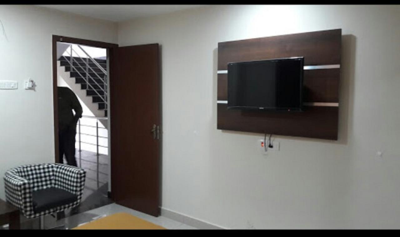Ambāsamudram Hotel Gowri Sankar المظهر الخارجي الصورة