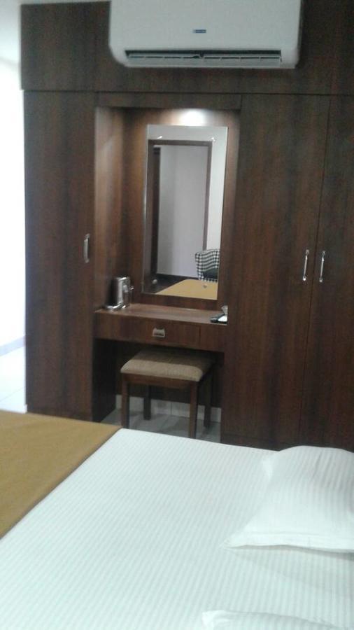 Ambāsamudram Hotel Gowri Sankar المظهر الخارجي الصورة