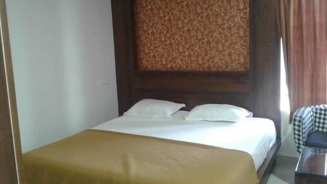 Ambāsamudram Hotel Gowri Sankar المظهر الخارجي الصورة